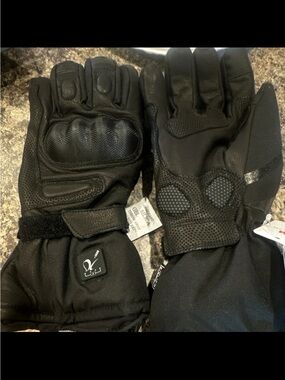 Women's Black Insulated Winter Gloves with Protective Padding
